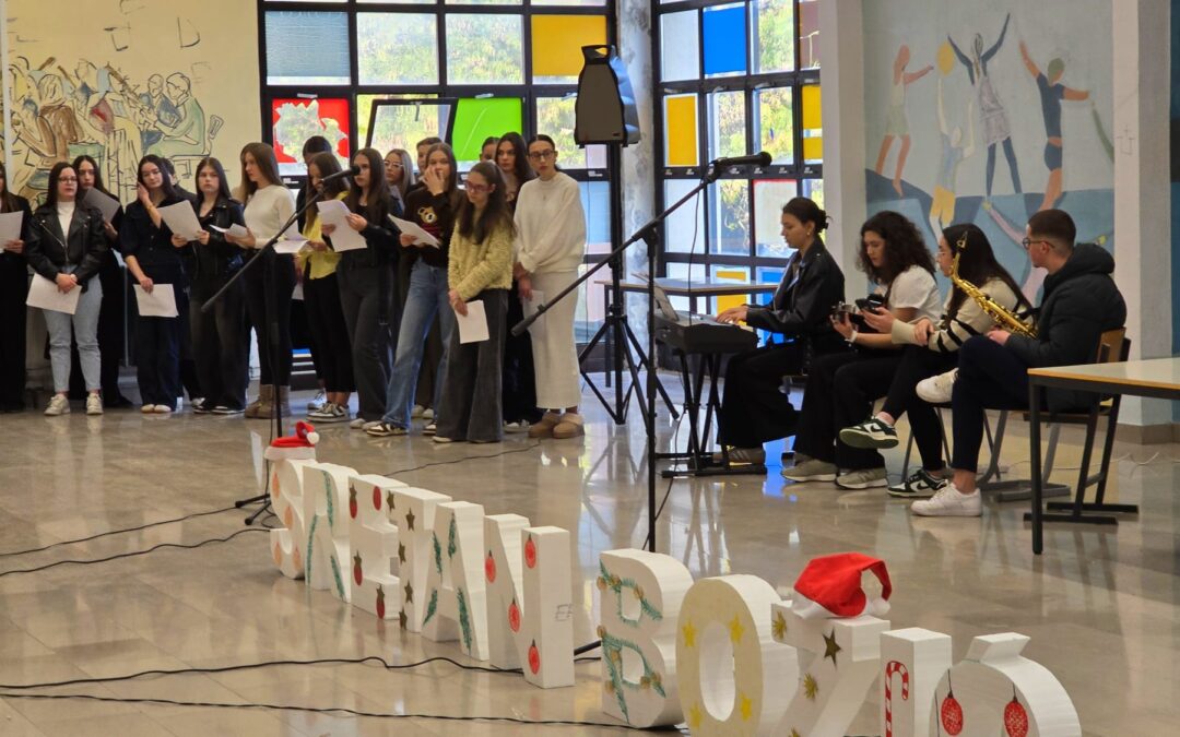 Prigodni božićno-novogodišnji program