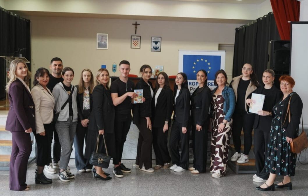 Ekonomska škola, Imotski sudjelovala u obilježavanju Dana Europe u Prološcu